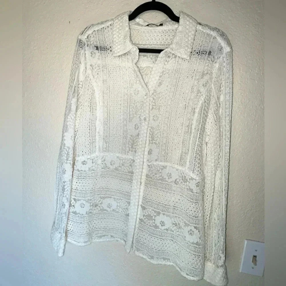 Tommy Hilfiger Ivory Colored Lacey Long Sleeve Button Down Blouse. Fits Like XL